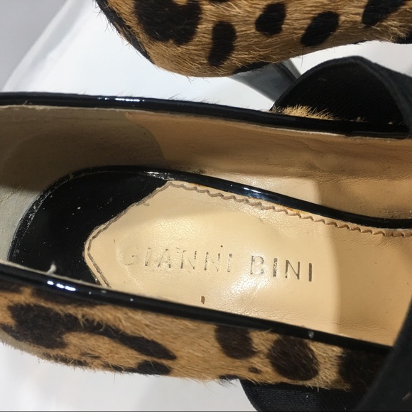 3/$30 Gianni Bink Leopard Mary Jane Stiletto - Picture 2 of 7